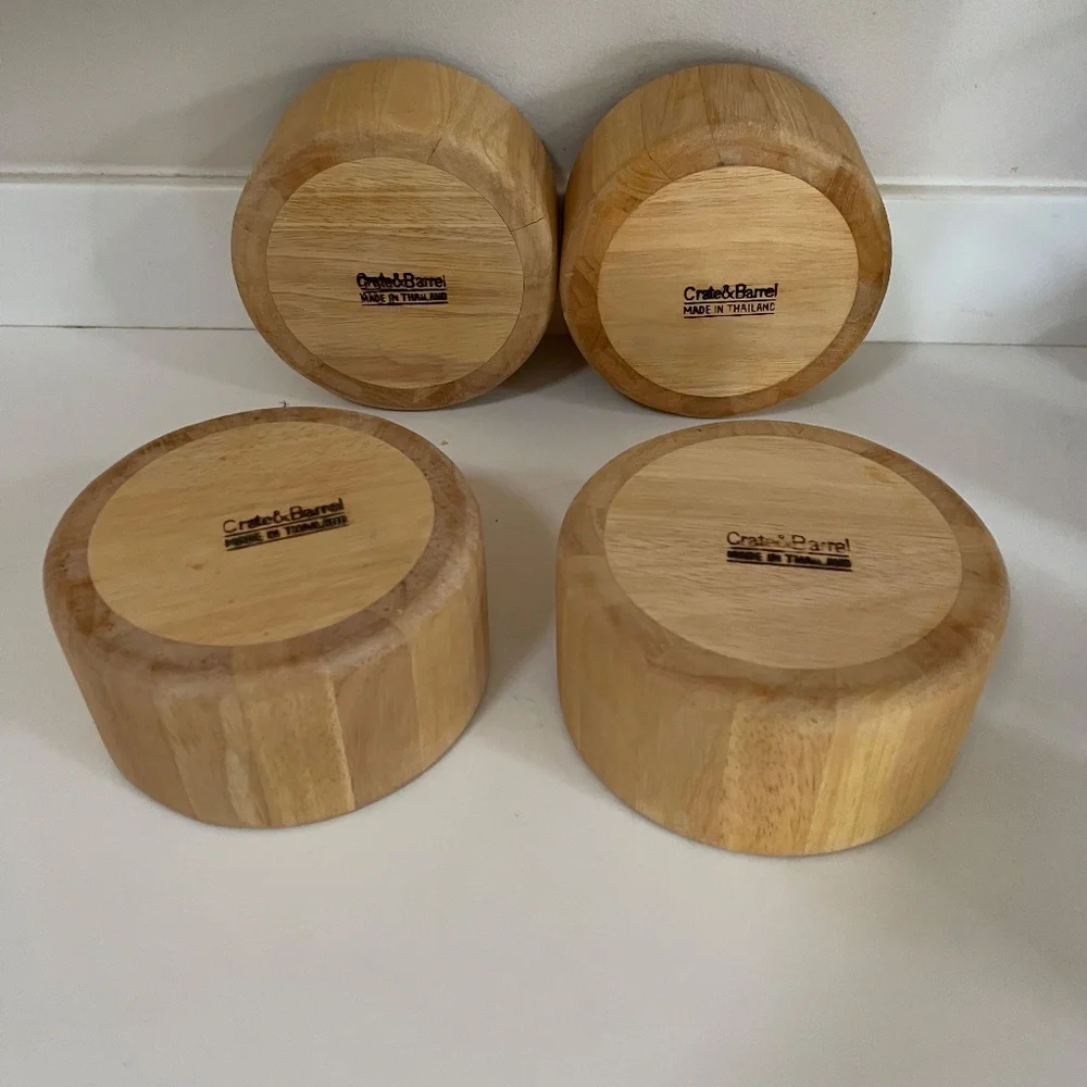 Crate & Barrel Wooden Salad Bowls Serving Dish Set of 4